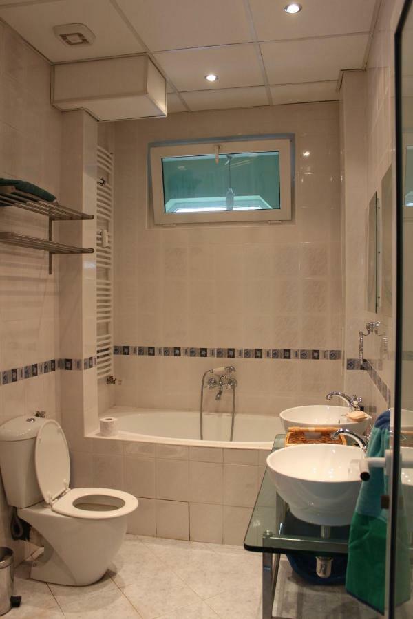 Han Krum 2 Bedroom Central Flat Sofia Ngoại thất bức ảnh